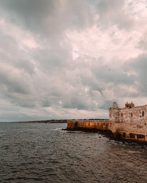 Siracusa (2020)