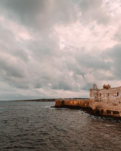 Siracusa (2020)